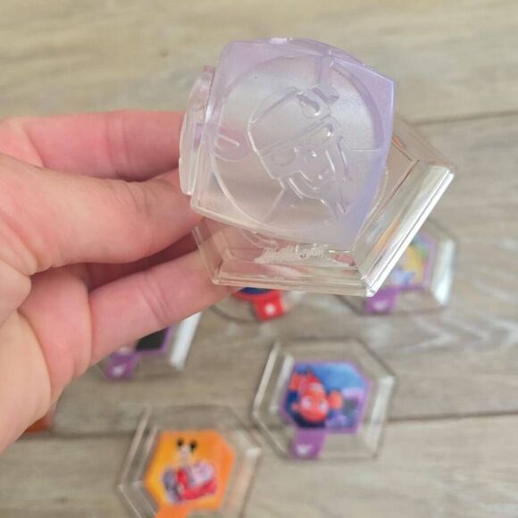 Disney Infinity power disc's lot of 11 Mulan, mickey, rapunzel, Alice, Nemo, car - Picture 3 of 15